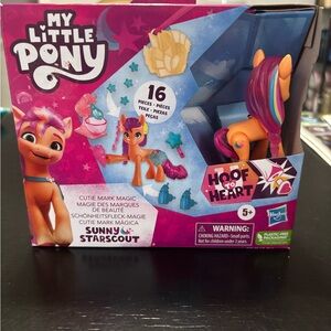 My Little Pony Sunny Starscout with Colorful Mane
